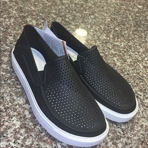 Croc roka slip on W6 M4